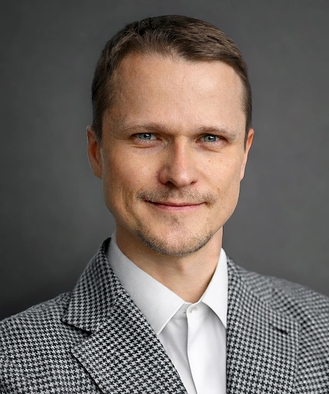 Ilya
Kholodnov-Head of International Marketing & Sales
Dodo Brands